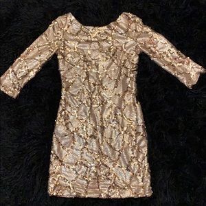 Dress / Size : Small
